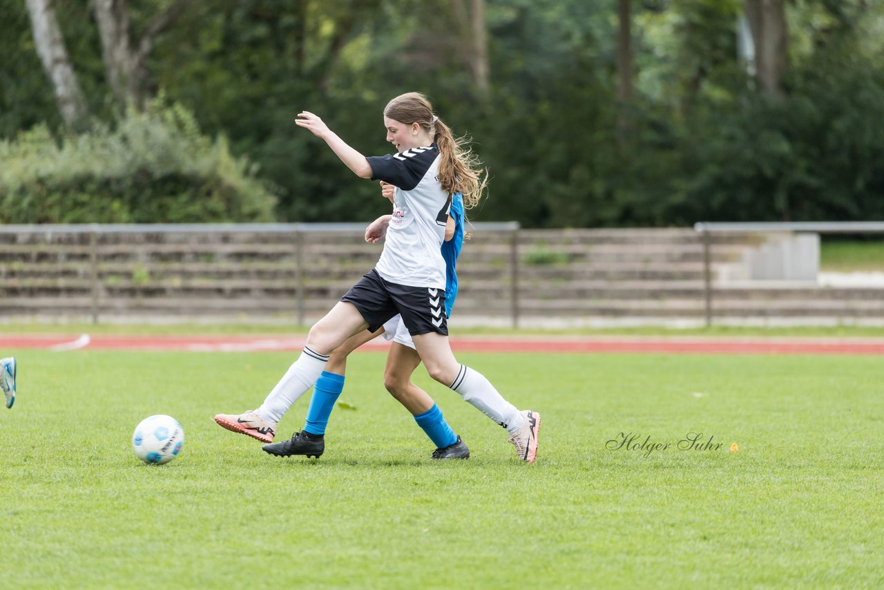 Bild 420 - wBJ VfL Pinneberg - Germania Schnelsen : Ergebnis: 15:1